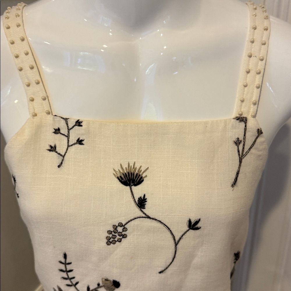 Floral Print Cream Skirt with matching halter top - Picture 2 of 6